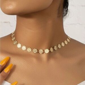 Gold Sunflower Chocker, Floral Chocker Necklace